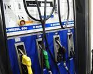 YPF aumentó el 4,5% los combustibles este sábado