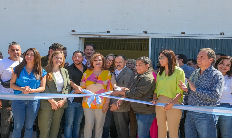 En chamical fue inaugurada planta textil