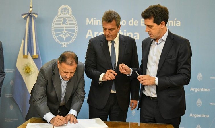 Firman compensación por Ganancias