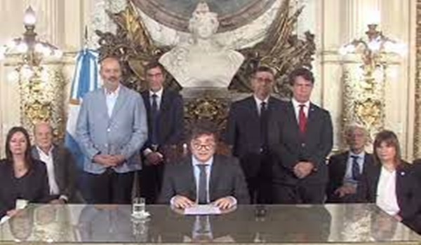 DNU: ¿Hacia un mercado fenicio?
