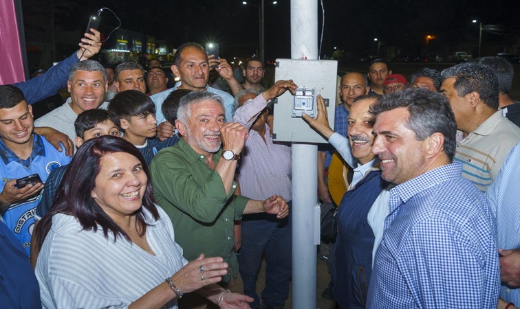 Inauguraron iluminación en zona Sur de la capital