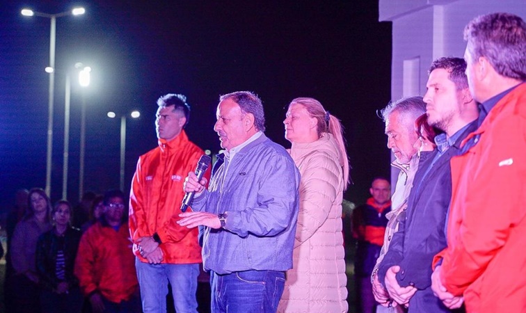 Provincia y municipio capitalino inauguraron nuevas luminarias en rutas nacionales 38 y 75