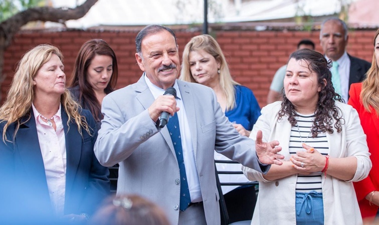 Quintela: «Tenemos que emitir el sufragio con responsabilidad»