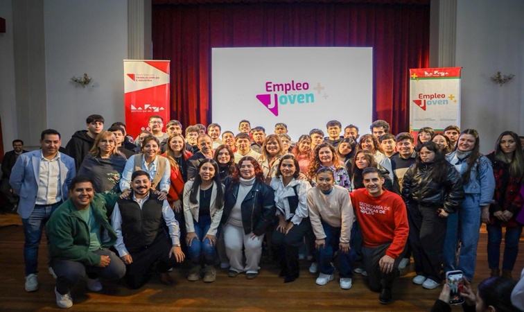 Empleo Joven: Articulación público-privada para la primera experiencia laboral