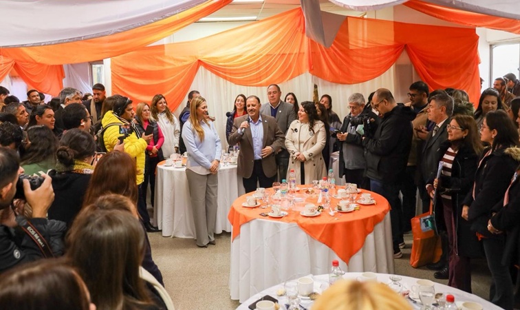 Quintela: «Me siento orgulloso de todas las maestras jardineras de la provincia»