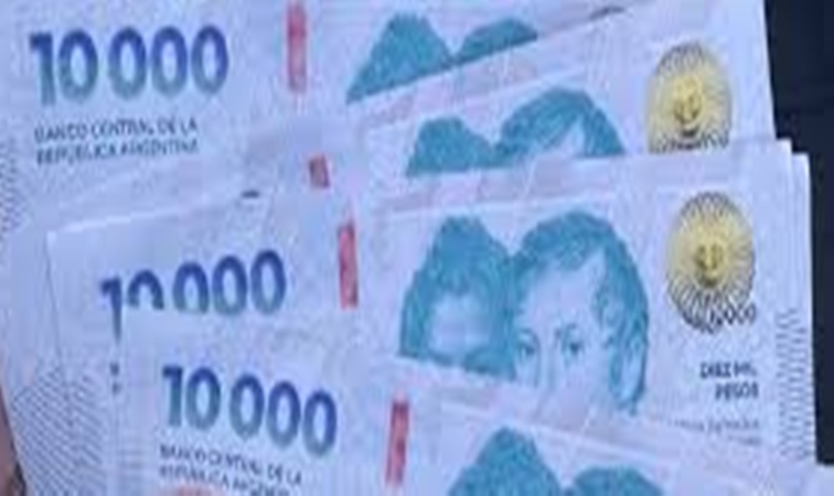 Otorgaron aumento de sueldo a trabajadores estatales